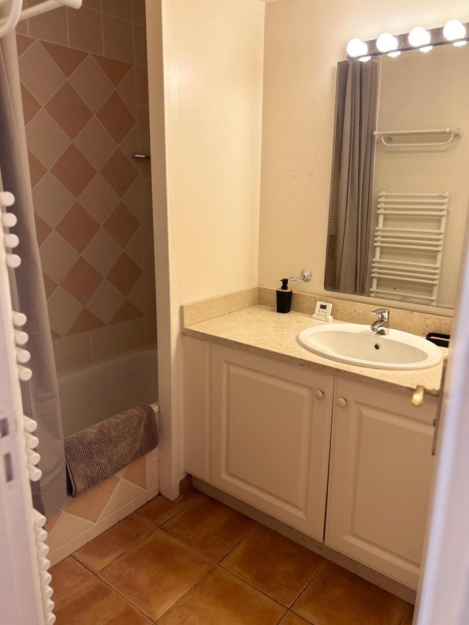 Appartement Golf De Saumane 2 Chambres 2 A 4 Personnes Eksteriør billede